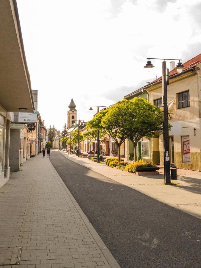 Penzion Atlas Липтовски-Микулаш Экстерьер фото